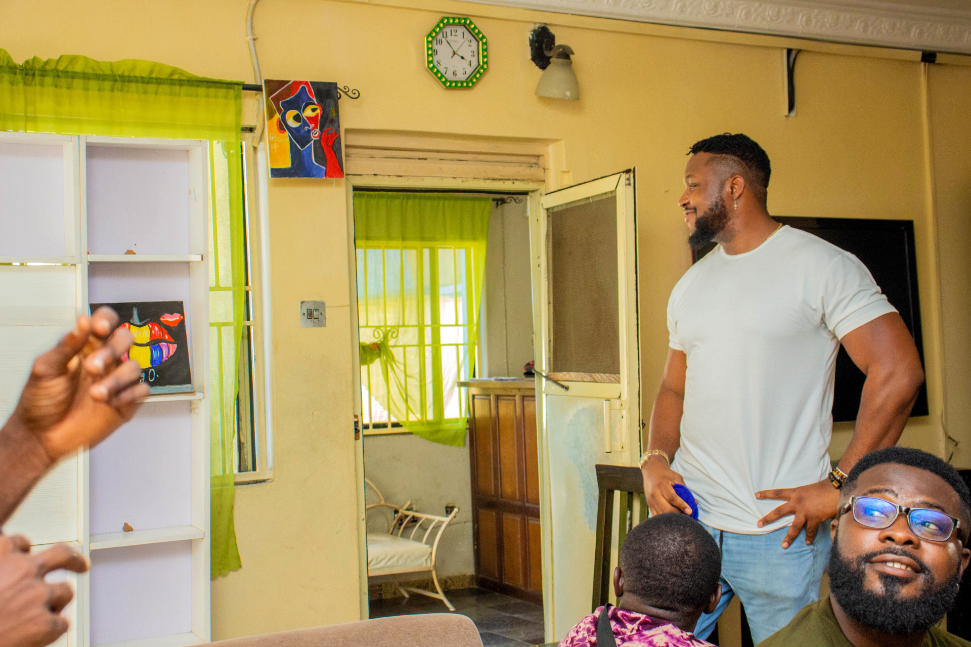 Encouraging artistic expression in the community