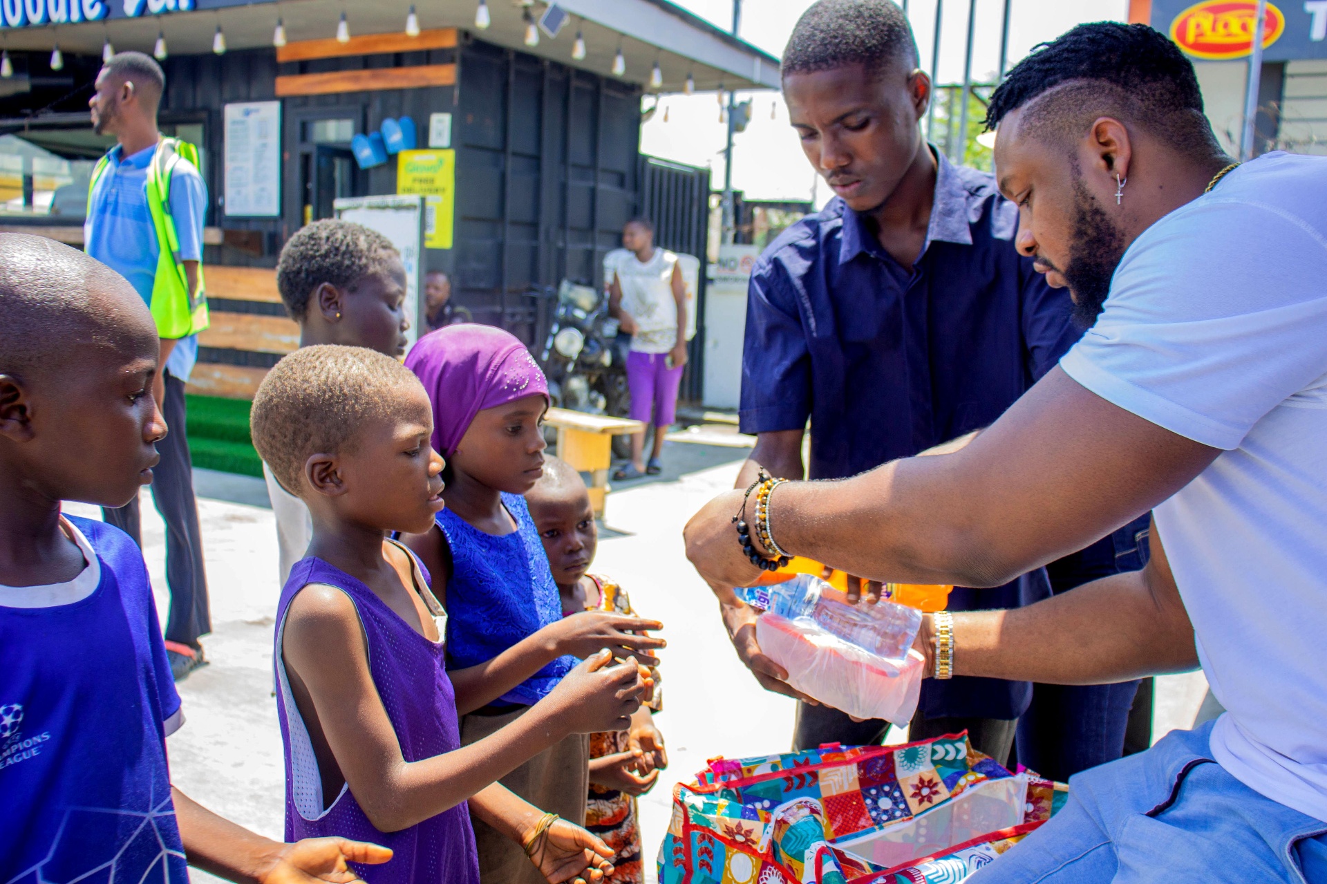 Wish List Care Foundation volunteers